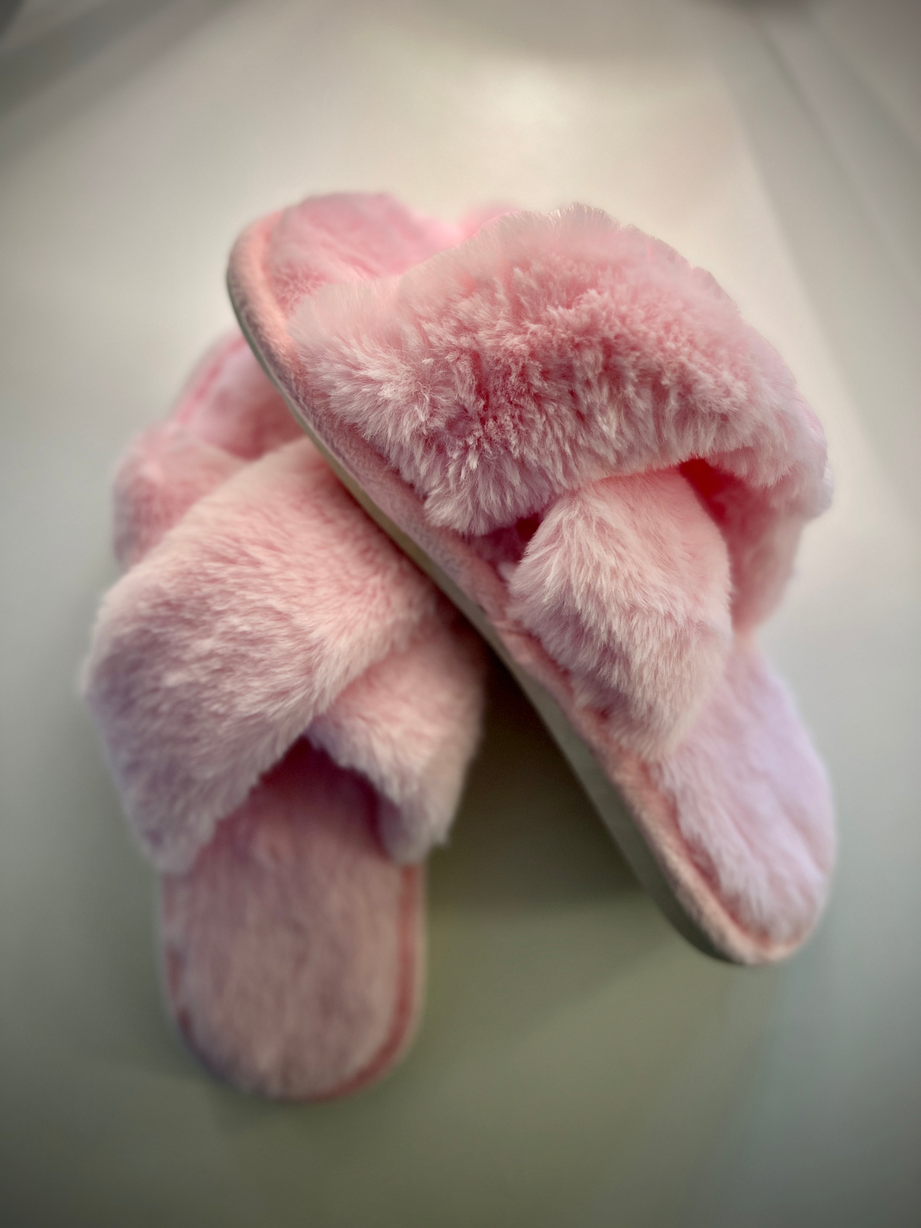 Fluffy slippers pink