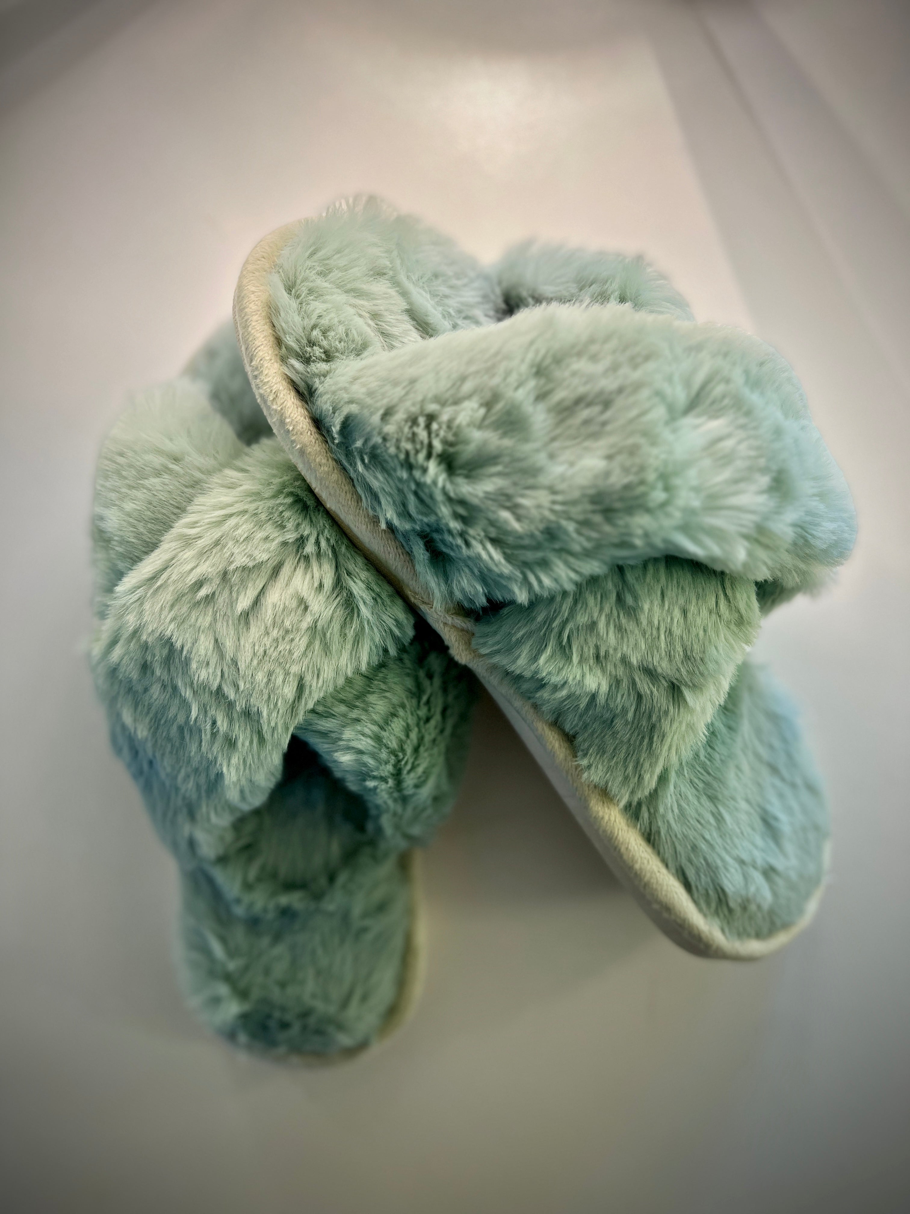 Fluffy slippers mint