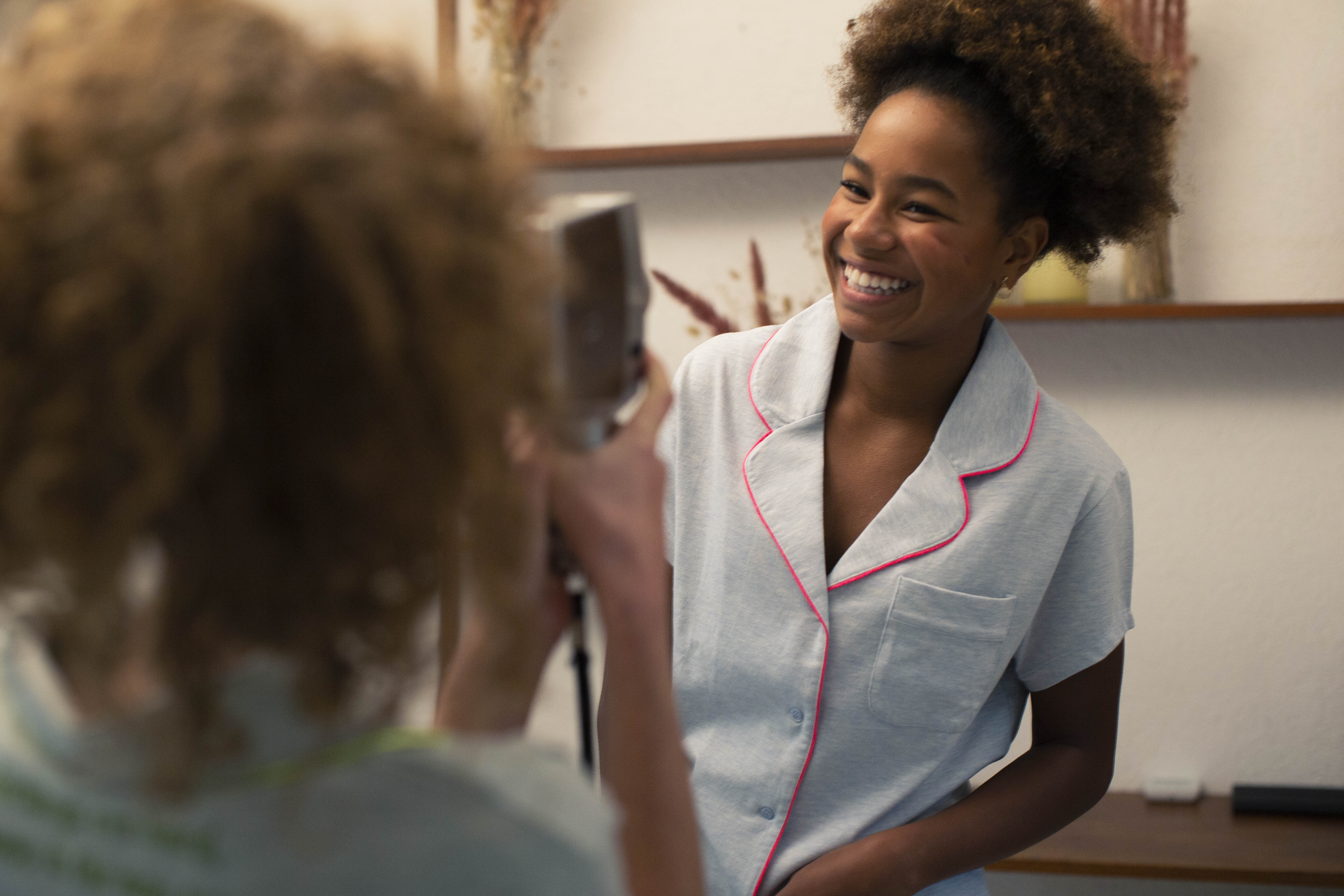Pyjama bleu clair « Si vous pensez que mes cheveux sont en désordre, regardez ma chambre »